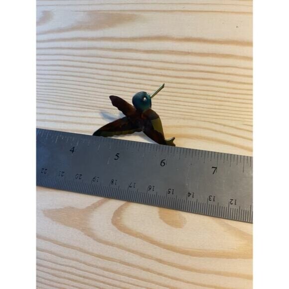 Handcrafted Copper Hummingbird Lapel Pin With Multicolor Patina Finish - Picture 5 of 5